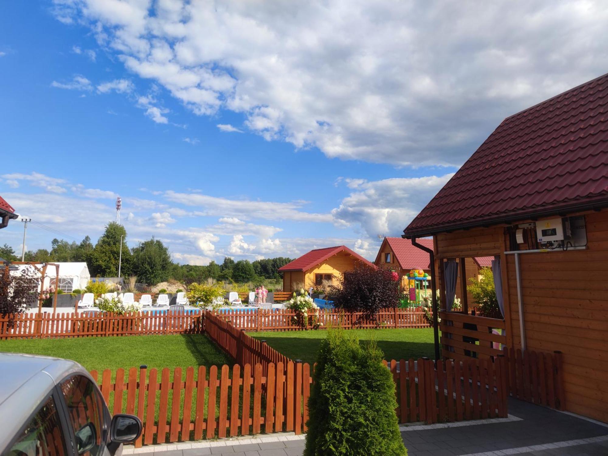 Miodowa Sadyba Domki Caloroczne Kluczbork Ligota Zamecka Bagian luar foto